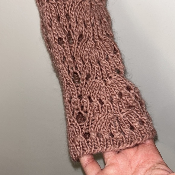 American Eagle Outfitters Pink Crochet Sweater        Size S/P - Picture 4 of 6